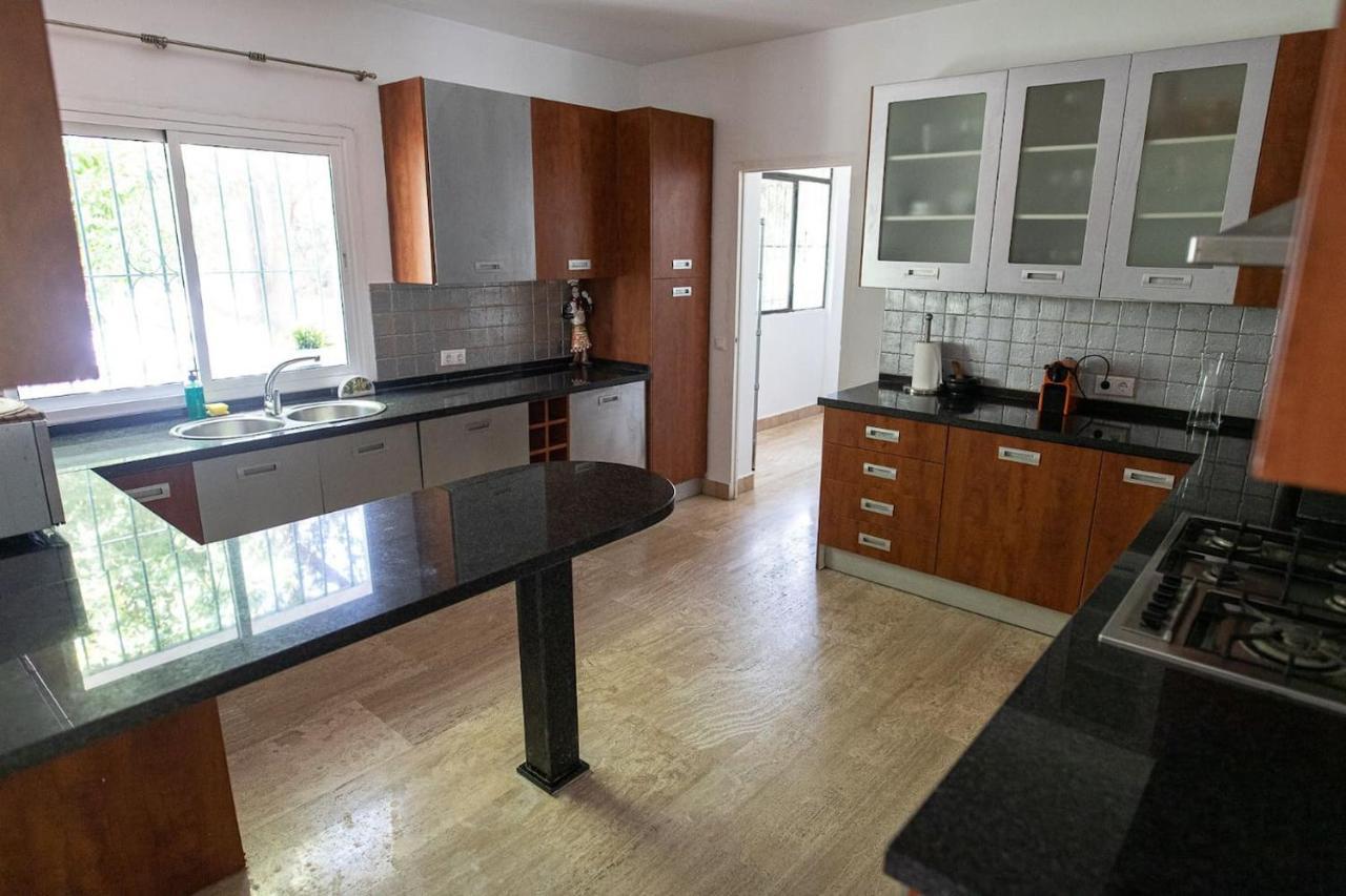 Burganvilla Holiday Home Марбелья Экстерьер фото